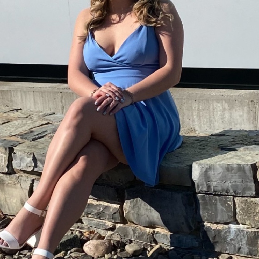 Blue dress